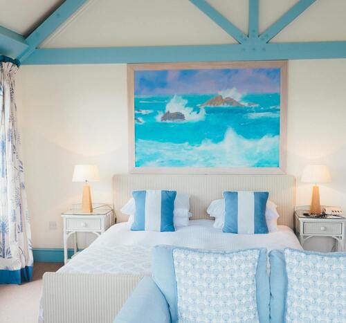 blue room